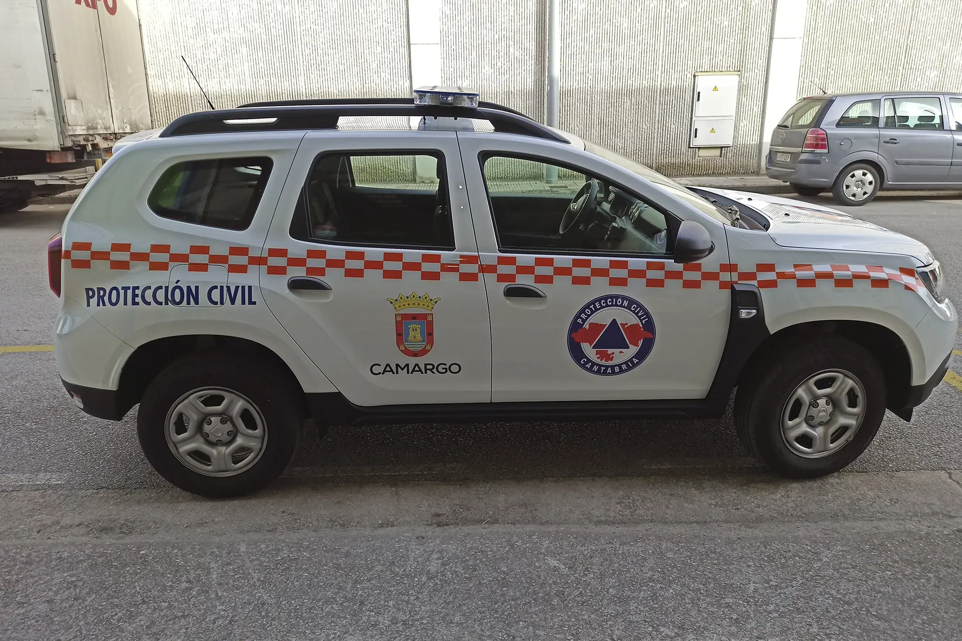 rotulacion_vehiculos_imprenta_camargo_04
